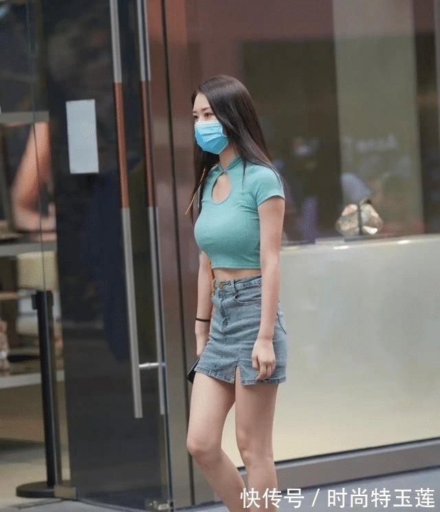 简约时尚|牛仔裙强调装饰与实用主义,简约时尚,显得时尚新潮酷酷的