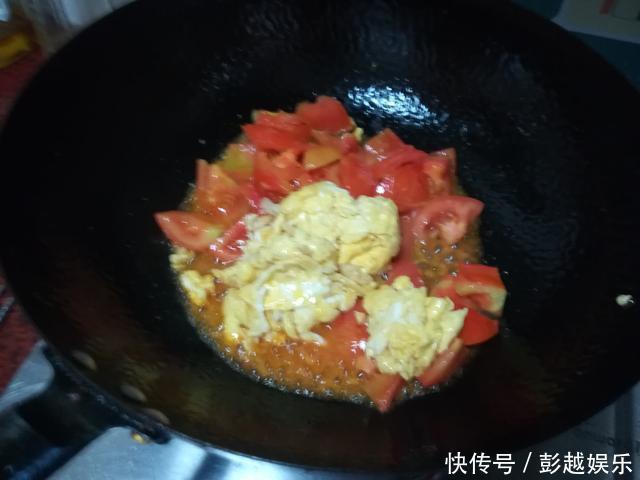 春季的晚餐，我家隔三差五就吃它，补充维C还下火，孩子超爱吃