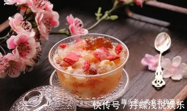 碱性|天热爱出汗,这6种碱性水果要常吃,营养又美味,天热也精神饱满