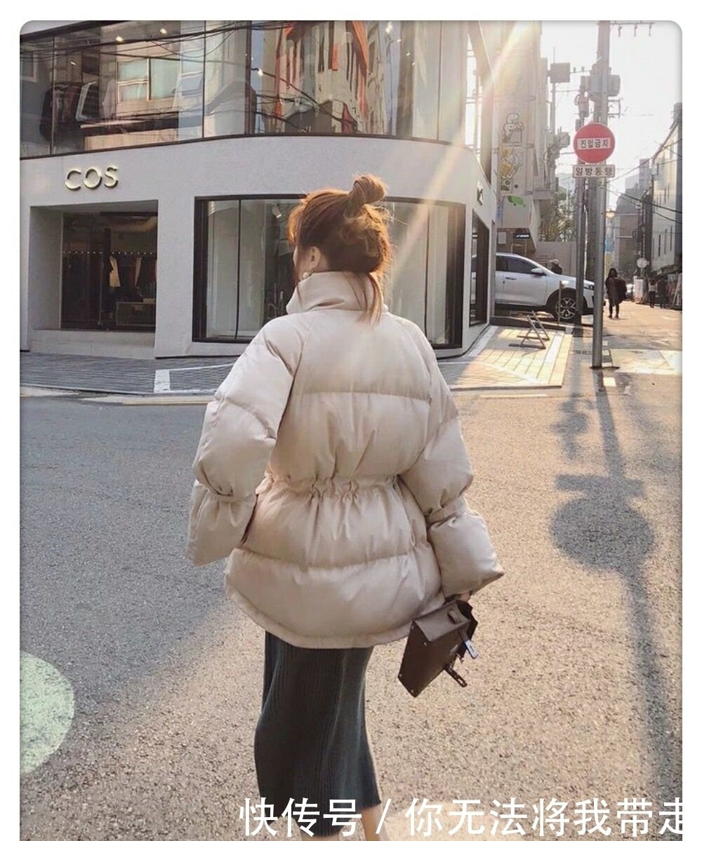 羽绒服怎么穿都显土气?因为发型没选对,几款扎发让你颜值飙升