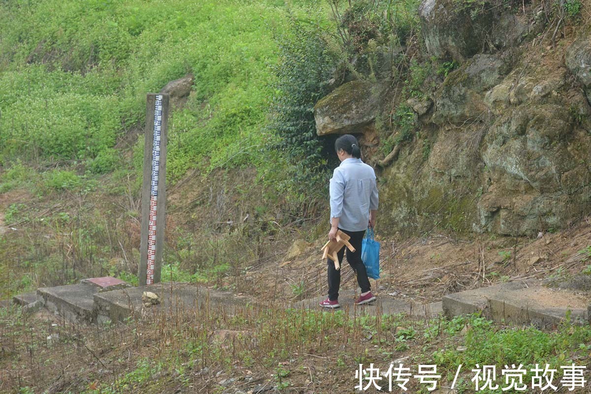 山村村民天天钓鱼，经常空手而归，看靠啥增加收入