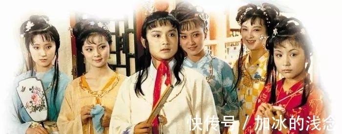 晴雯@两版《红楼梦》对比,同是挨训,一个谨言慎行,一个浮浪轻佻