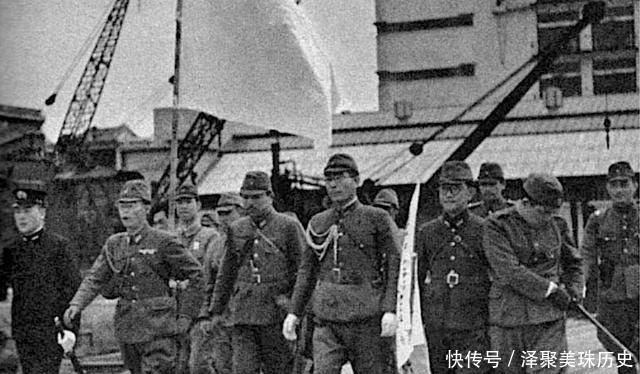 据点|日本记者拍摄,疯狂进攻豫湘桂的日军,华北的鬼子碉堡据点