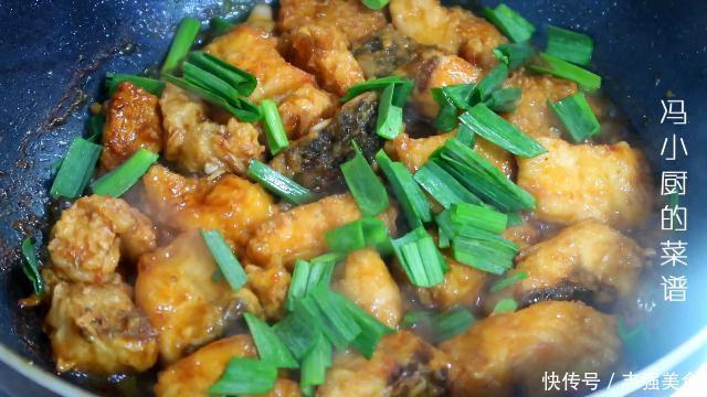 我家草鱼从不水煮,这样做出来鲜嫩无比、喷香味美,全家都爱吃