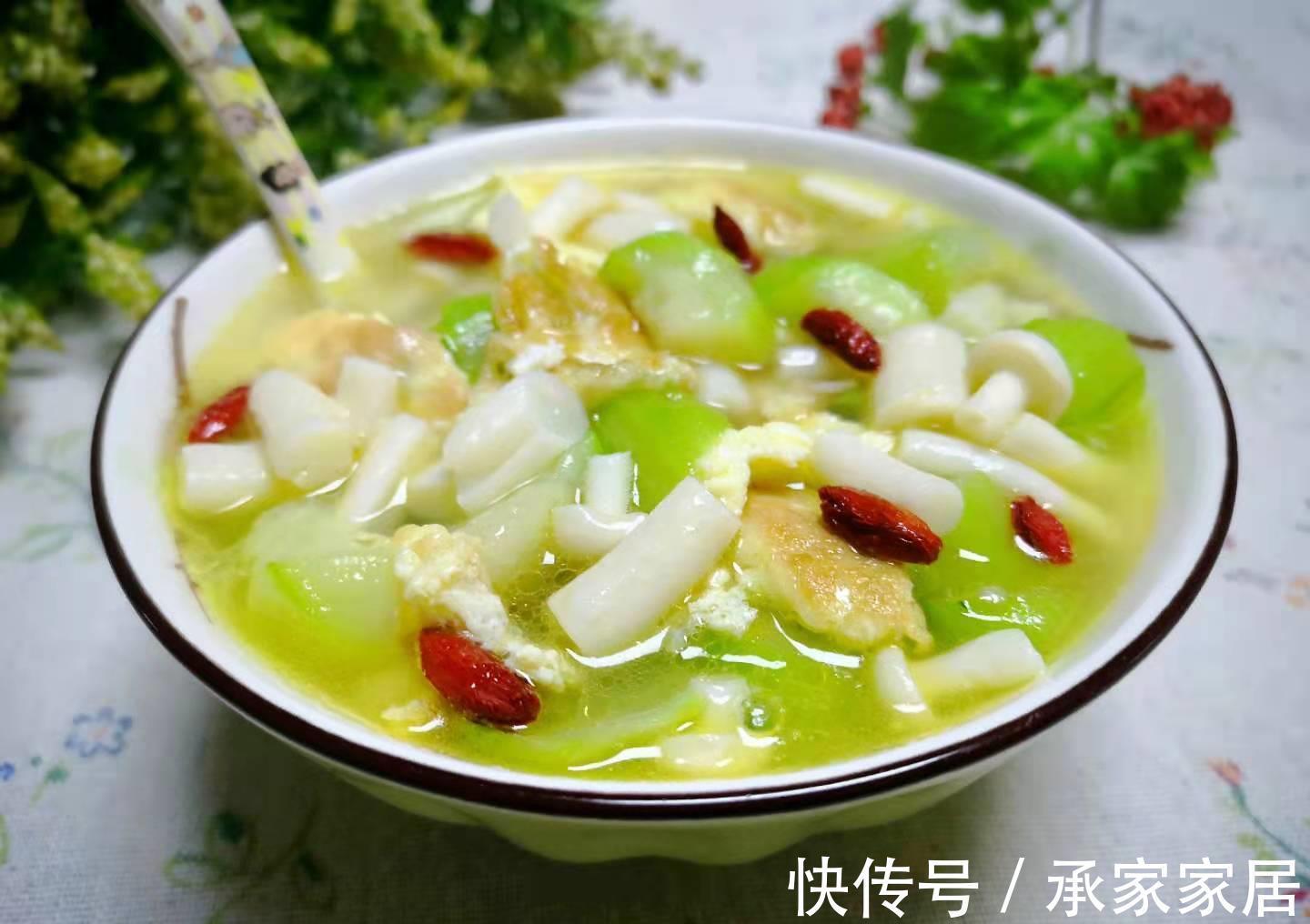 丝瓜汁|进入末伏,这汤要常喝,做法简单,营养清爽还养人,不懂吃可惜了