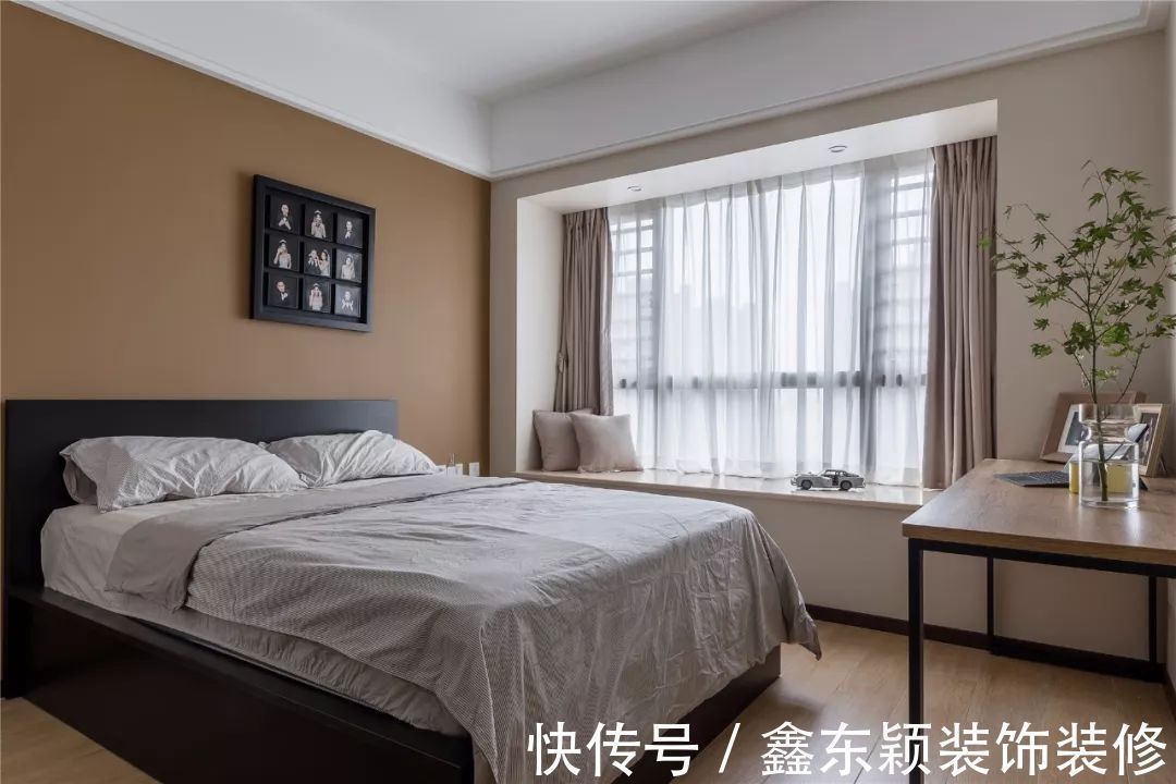 客厅|96平的现代简约风小三房,居然把客厅变成一个趣味休闲区