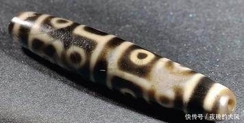 天然天珠与工艺天珠的纹路有什么区别呢?