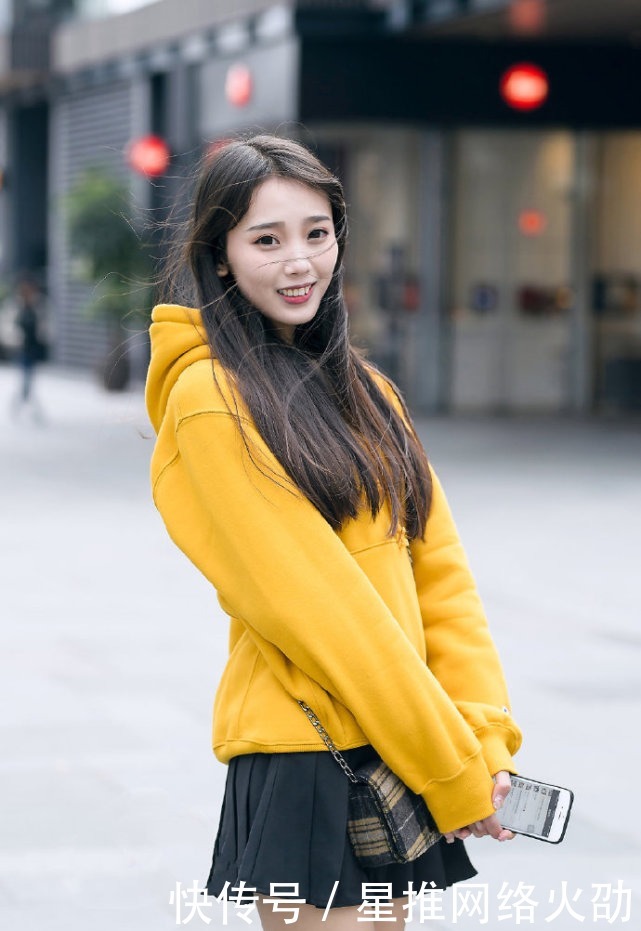 半裙|气质女生的半裙穿搭示范,学会并用心去搭配,做个百变女人!