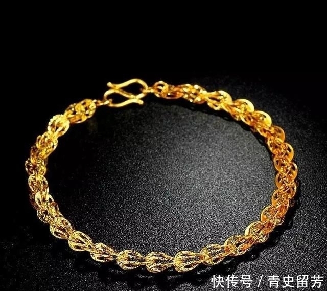 手腕&热门项链和手链样式科普:肖邦链、蛇骨链、凤尾链