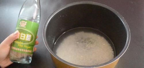 电饭锅|今天才知道,煮米饭时加点它,煮出来的米饭软糯香甜还不粘锅,真棒