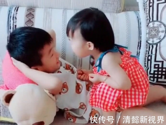 妹妹|哥哥不好好吃饭,两岁多的妹妹一招制服,想生二胎
