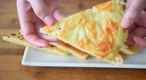鸡蛋|土豆丝里打3个鸡蛋，居然这么好吃，我家一周做6次，上桌就抢光