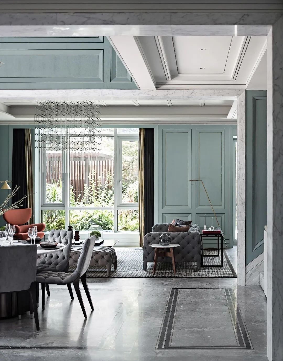 布置|900㎡现代轻奢,蓝绿色墙面+端庄软装,诗意档次!豪宅有人看吗?