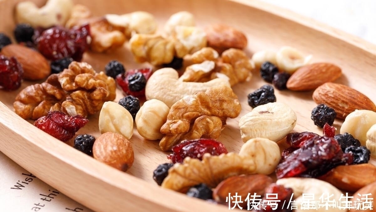 西梅|怀孕后不能吃零食?医生:这几种可以放心吃,还对胎儿发育有好处