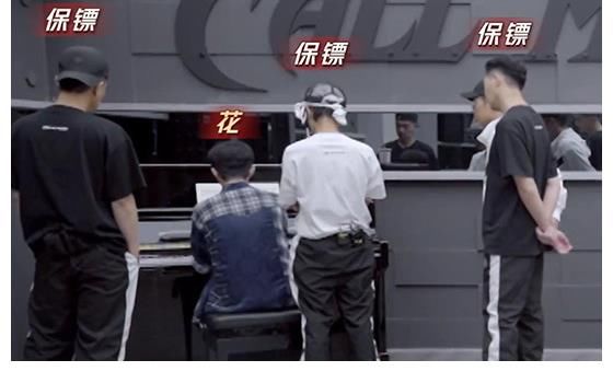 上手|张智霖陈小春看李云迪弹钢琴好像慈祥的老父亲