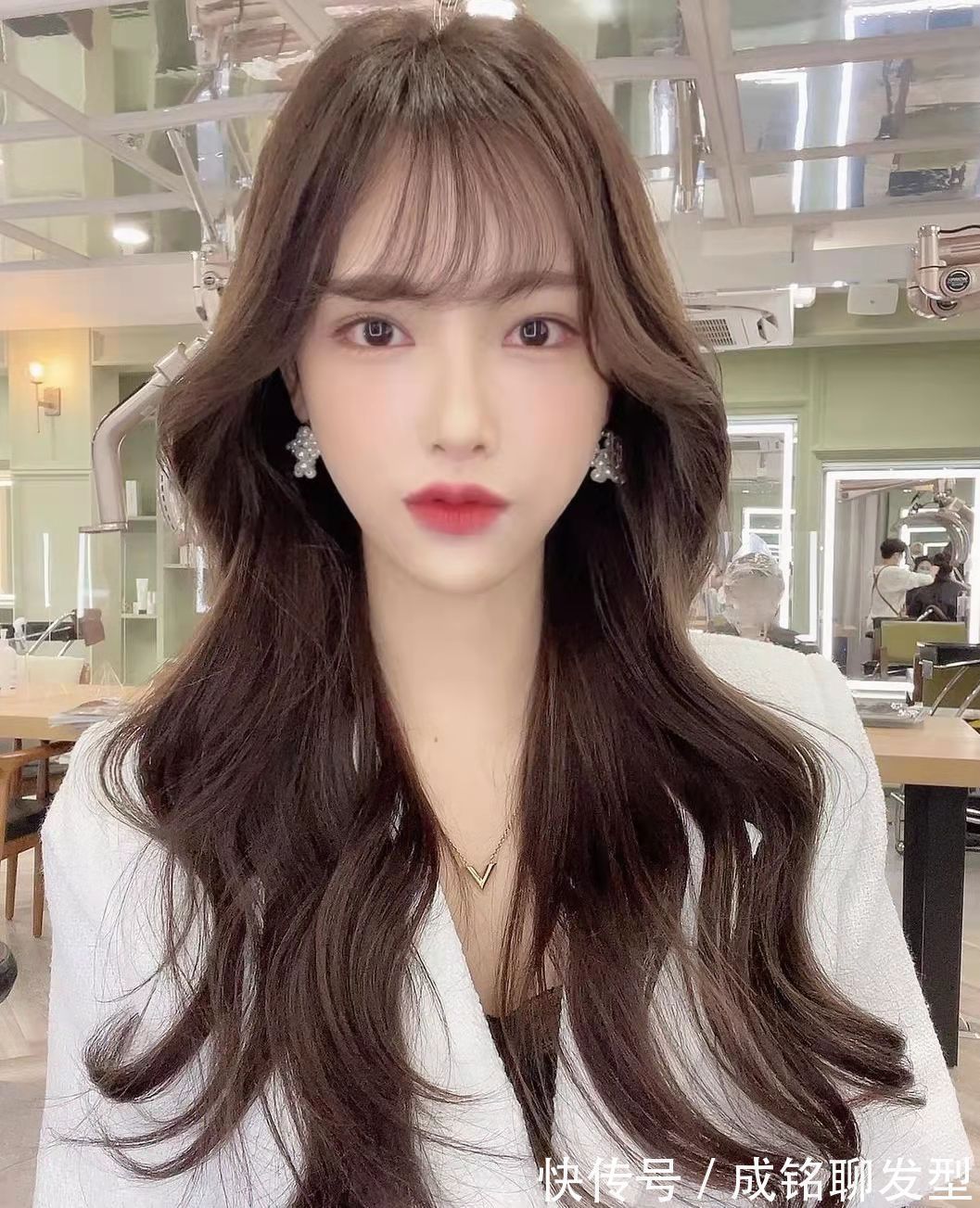 卷发 为什么烫发后总是失望?了解这4个细节,再也不担心烫发翻车了