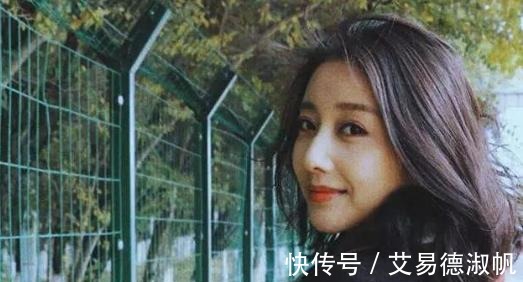 演艺圈|她是非诚勿扰最美女观众,却因为镜头不经意一扫,进入了演艺圈