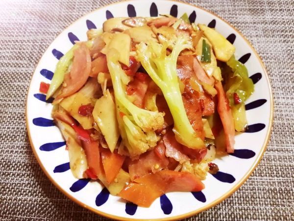 洋葱|菜花干煸时蔬