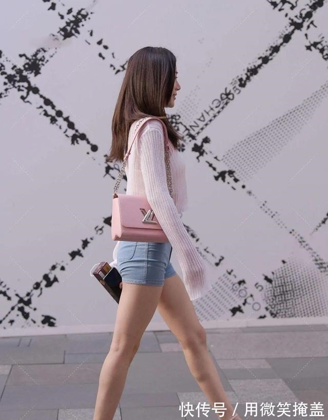 陈丹青 个性独特的瑜伽裤穿搭稳重有气质,靓丽雅致又舒适,减龄优雅!