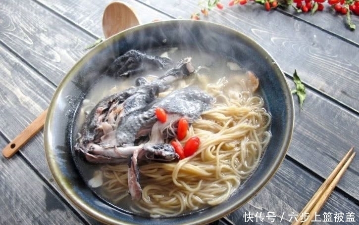 在北方人眼里,这四碗面才叫做面,其他的只能称之为方便面