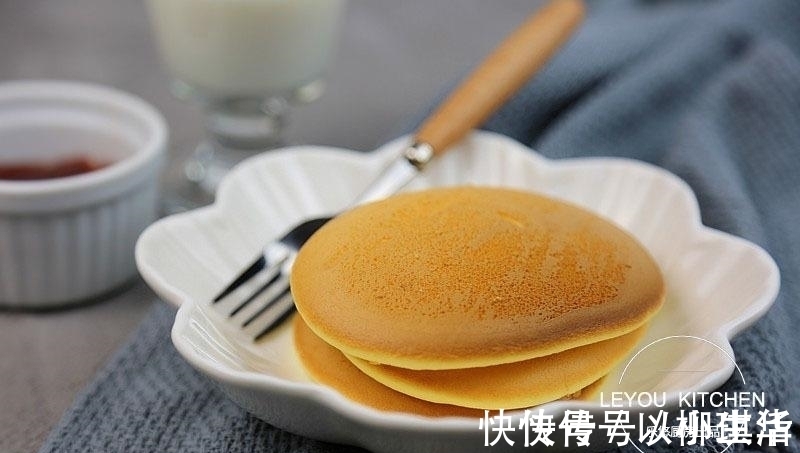 搅拌均匀|不用烤箱, 用平底锅就能做的6种点心, 比烤的还好吃