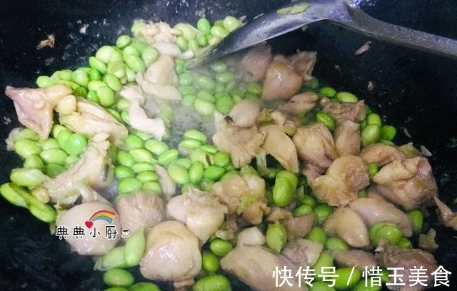鸡腿|鸡肉和毛豆米一起炒,好吃入味,喷香下饭,孩子多吃都不腻
