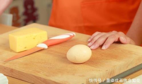 污垢|厨房是6种污垢的“集中营”,细菌比厕所还多,9成人还送进嘴里