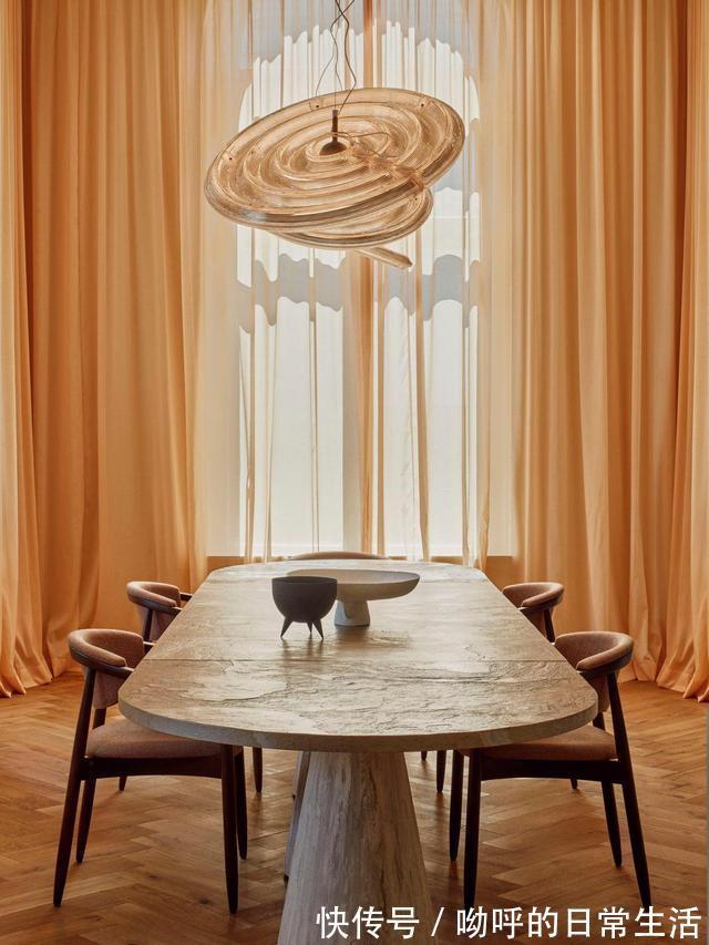 挂毯|Zware Jongens设计,公园餐厅