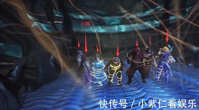 史莱克七怪|斗罗大陆：唐三吸史莱克七怪的血，为何没对小舞下手？原因不简单