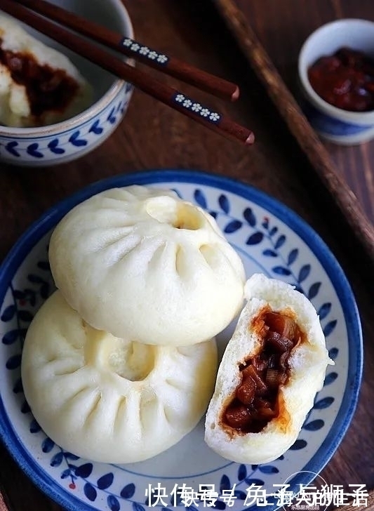 包子|纯素馅大包子,比肉馅的汤汁丰富,吃着更香
