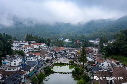 九华山: 时光雕刻的杰作