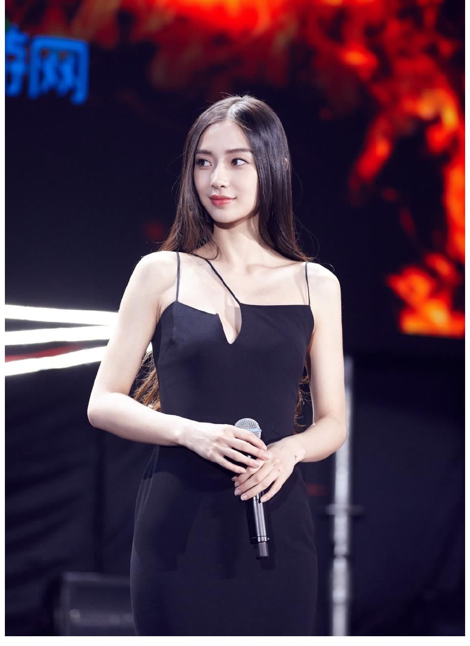 英雄联盟|Baby现身英雄联盟十周年现场,和王俊凯现场放狠话,要给偶像周杰伦报仇