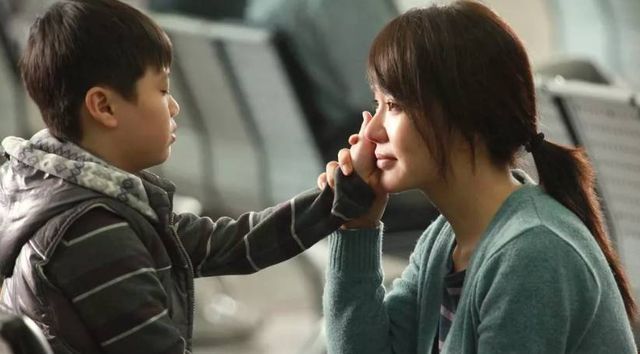 孩子|父母越懒惰,孩子越优秀!睡前让孩子做3件事,长大后聪明又孝顺