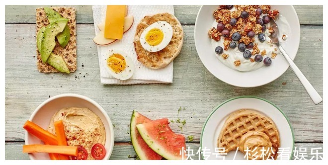 并发症|糖尿病人能吃和不能吃的东西都有哪些下面列好了，记得收藏