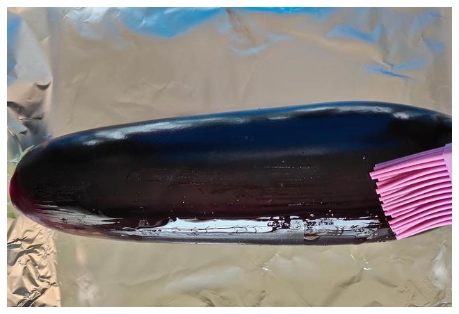 茄子这样做太好吃了，邻居家都能闻到香味，比外面卖的还美味