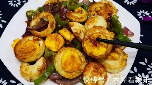 蛋黄|鸡蛋教你吃出烤串的味道,一顿做8个都吃不够,上桌比肉都抢手