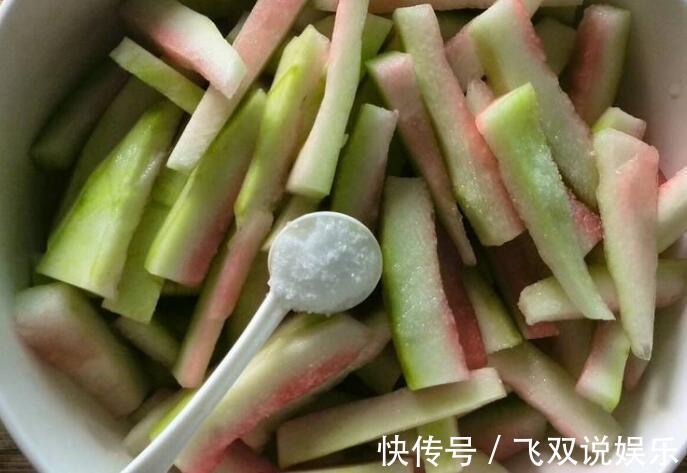 零食|婆婆把丢掉的“它”做成零食，带公司去，同事说50块一斤她全要