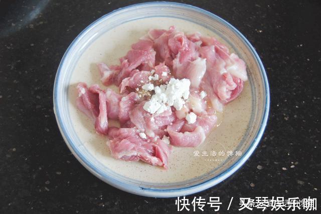 花生油|木耳这样炒，爽脆可口，比肉香，清洗肠胃，美容养颜，越吃越香