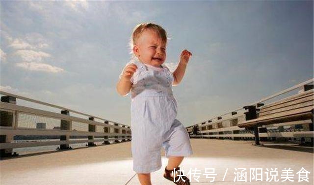 小张|为何孩子走路总是爱摔跤很可能是“视觉智能”不足,家长要重视