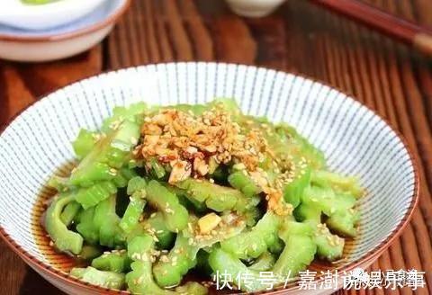 洗净|苦瓜的15种家常做法，清热解暑，排毒养颜，好吃不发苦