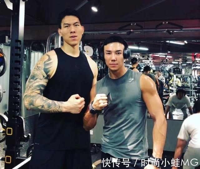 秦奋|中国野球第一人:宁可打野球也拒绝CBA,年收入超百万,女友超漂亮!