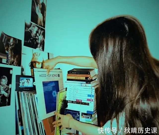 ins Running Man:金钟国去济州岛度假!狗哥练拳击似乎颇有成效