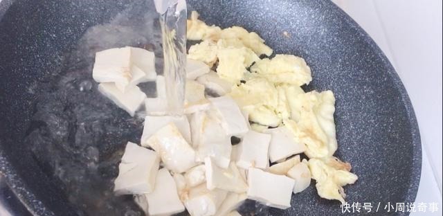 豆腐加一物变减脂汤，照样子喝5天肚子上的赘肉变少了