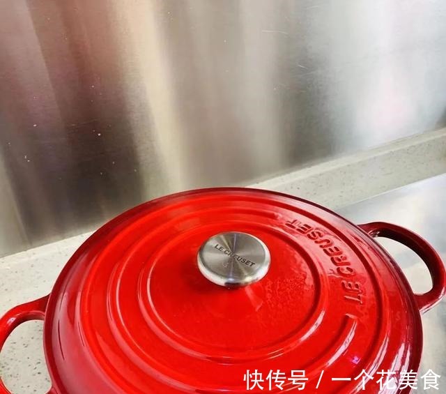 食牛腩|时光分两半,一半好消磨,一半食牛腩!