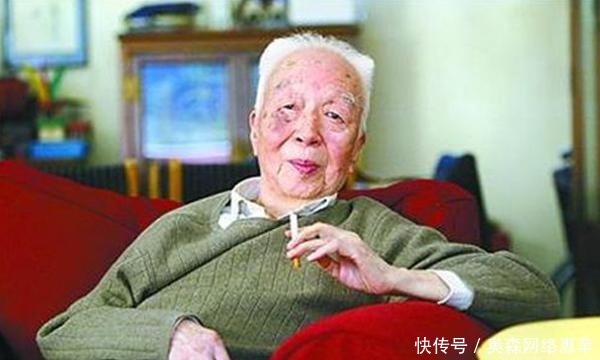  贾平凹的《废都》，受到季羡林赞许，却被大诗人认为“又当又立”