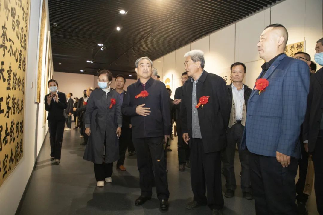 滕州博物馆!“木语有声”—袁家峰书法作品展在滕州博物馆隆重开幕