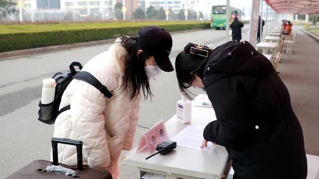 临沂大学返校第一天，260余名研究生顺利回归