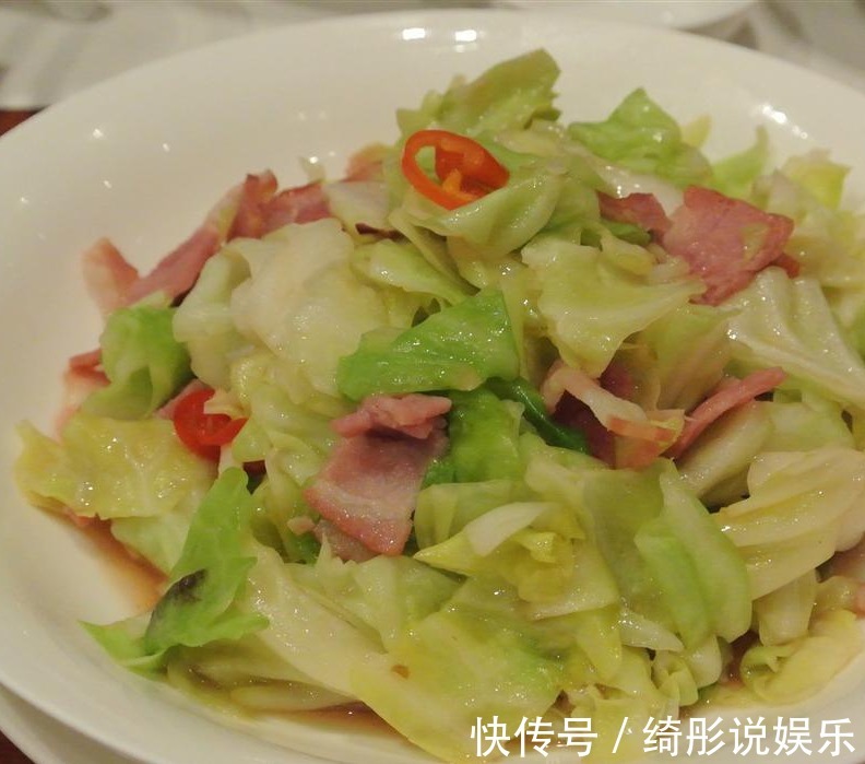 同事|嫂子在家做了3道菜请同事吃饭,好吃又下饭,赶紧露一手吧!