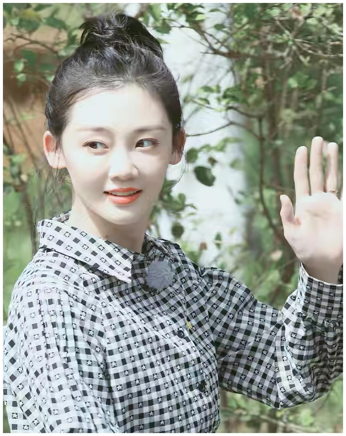 奔跑吧:郑恺当爸后,baby对他的称呼变了,这是对苗苗最大的尊重