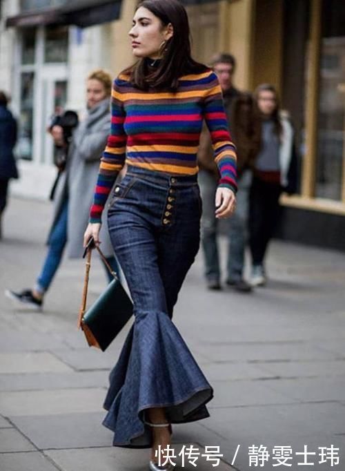 阔腿裤已经失宠了,今年流行穿“喇叭裤+毛衣”,温柔大方显气质